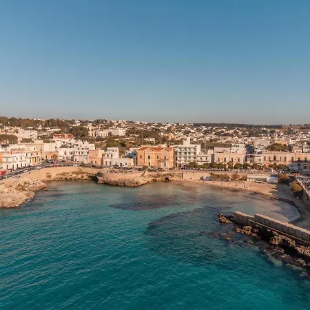 Elena - Two Luxury Suites, Garden & Fast Wi-fi Near The Sea Appartement Santa Maria al Bagno