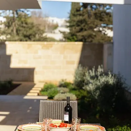 Appartement Elena - Two Luxury Suites, Garden & Fast Wi-fi Near The Sea Santa Maria al Bagno